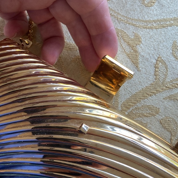 👠Elegant Bonwit Teller hard shell bag - Picture 4 of 13